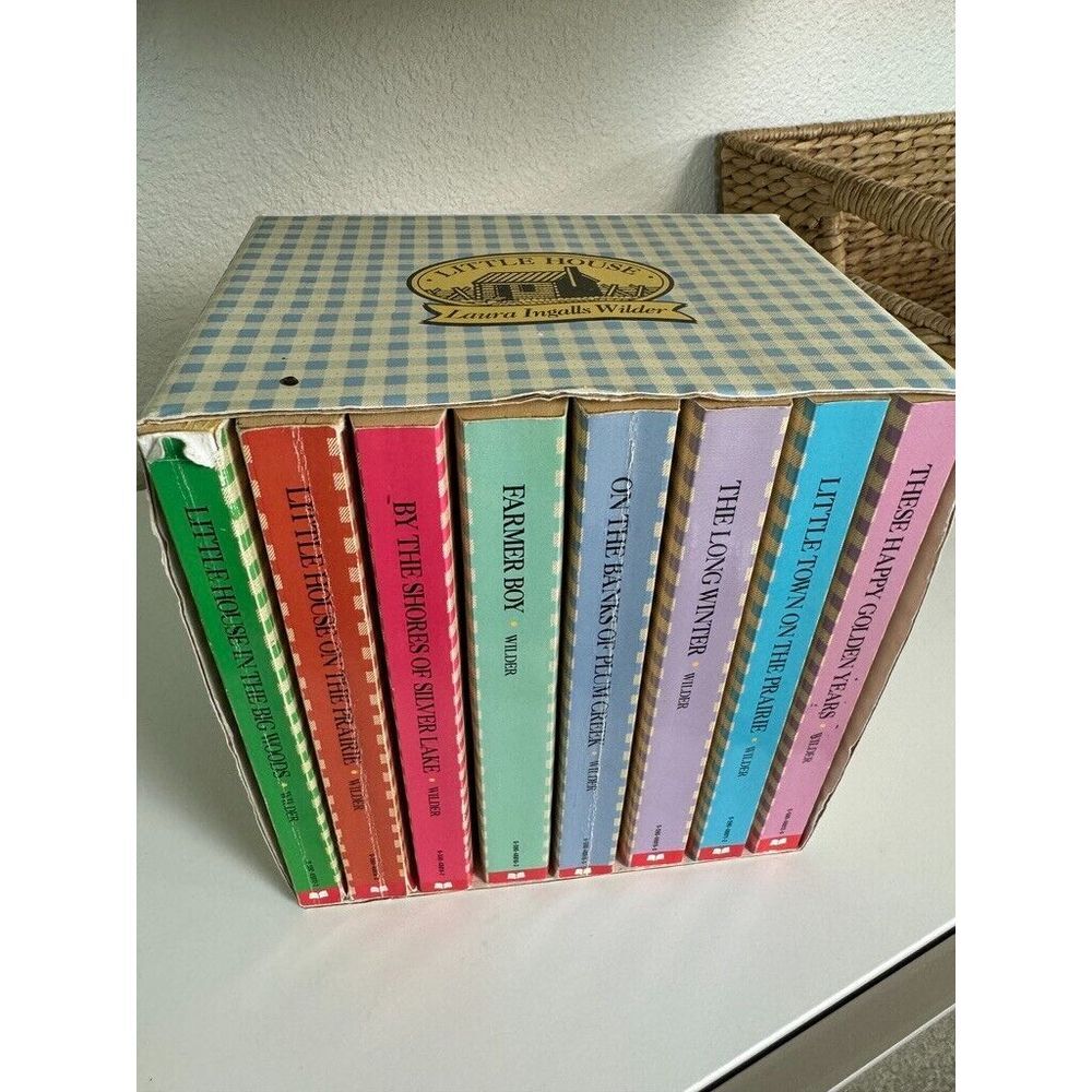 Laura Ingalls Wilder Little House Series Boxed Set - Pastel Multicolor